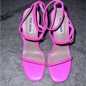 Steve Madden Barbie Core Strappy Sandals, sz 7